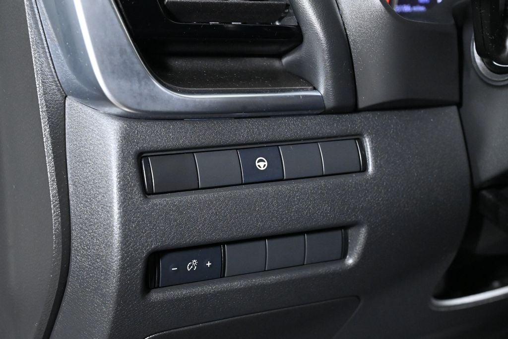 2022 Nissan Rogue SV Nissan Certified
