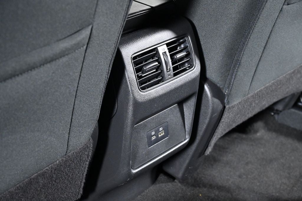2022 Nissan Rogue SV Nissan Certified