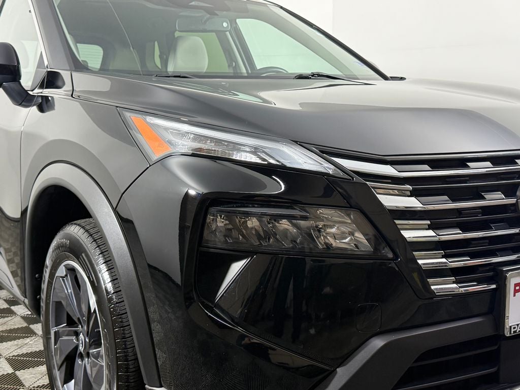 2024 Nissan Rogue SV AWD Nissan Certified