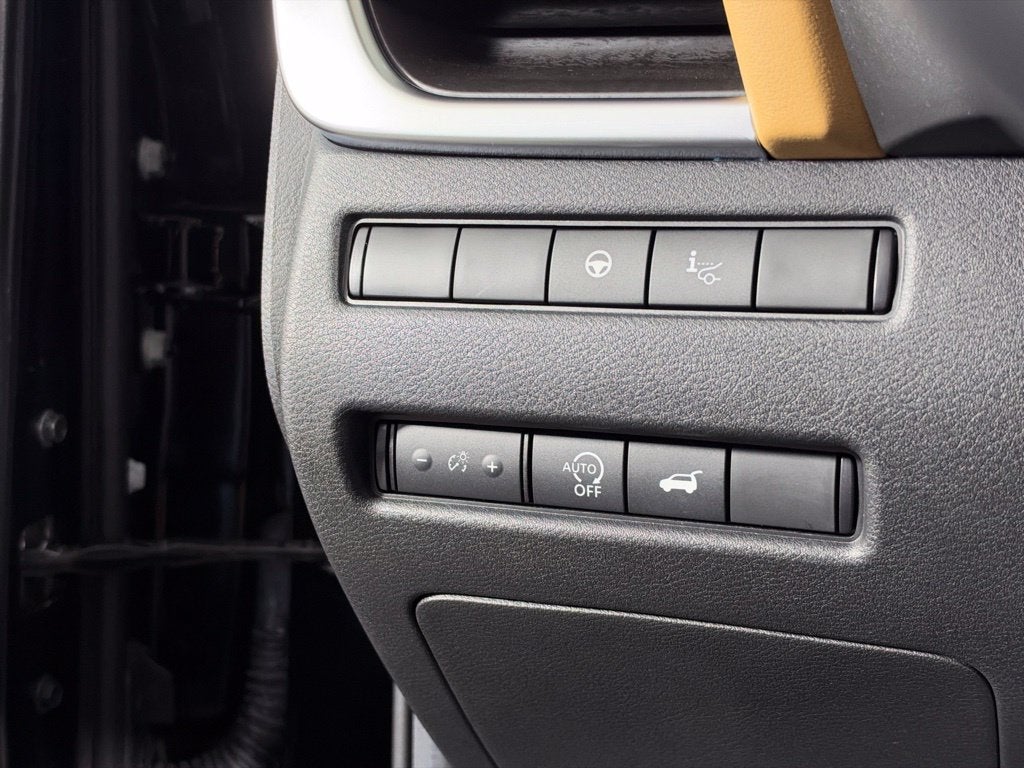 2023 Nissan Rogue Platinum Nissan Certified