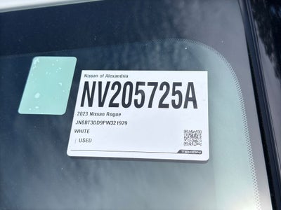 2023 Nissan Rogue Platinum Certified Select