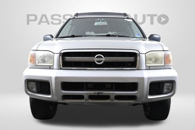 2004 Nissan Pathfinder SE