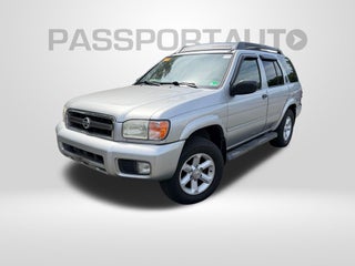 2004 Nissan Pathfinder SE