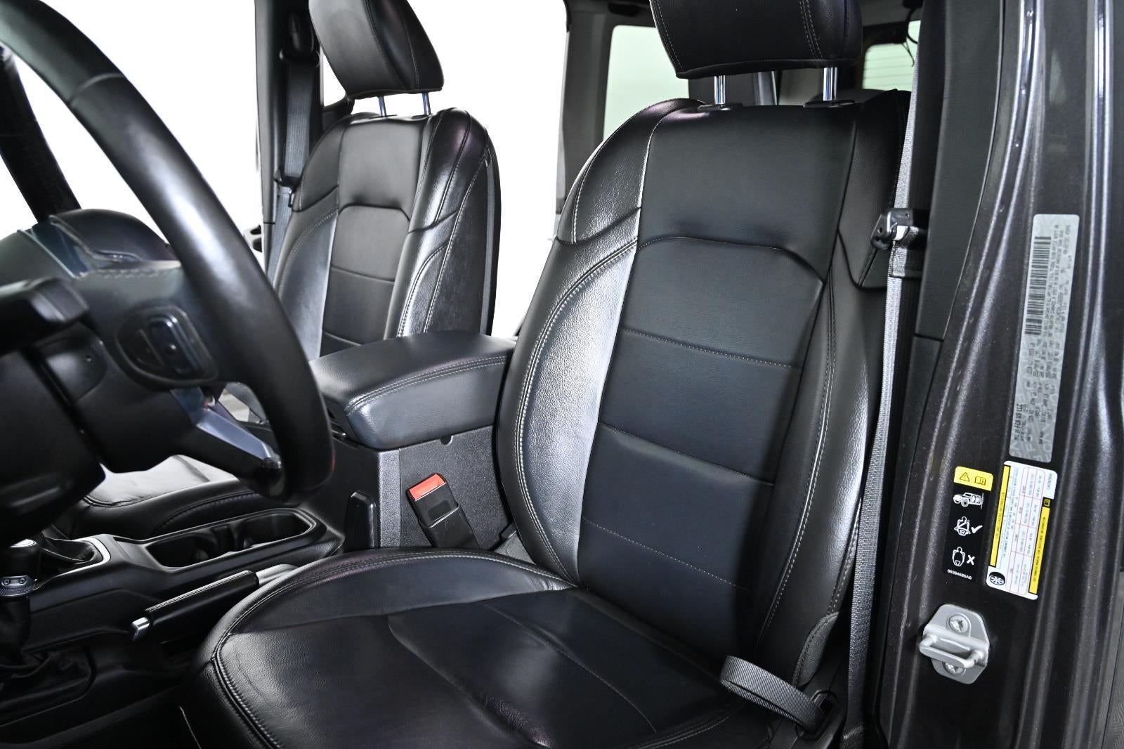 2020 Jeep Wrangler Unlimited Sahara Altitude