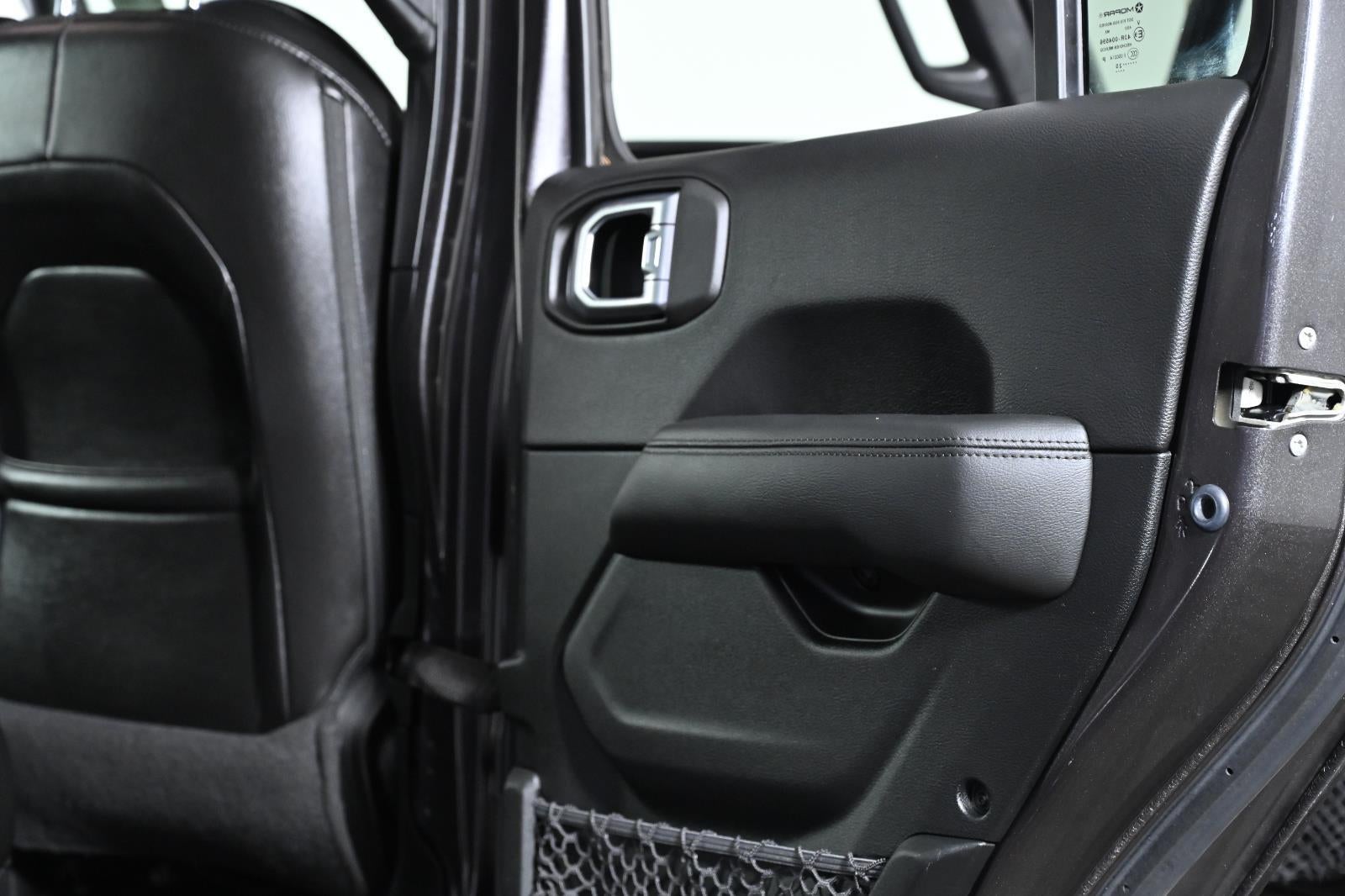 2020 Jeep Wrangler Unlimited Sahara Altitude