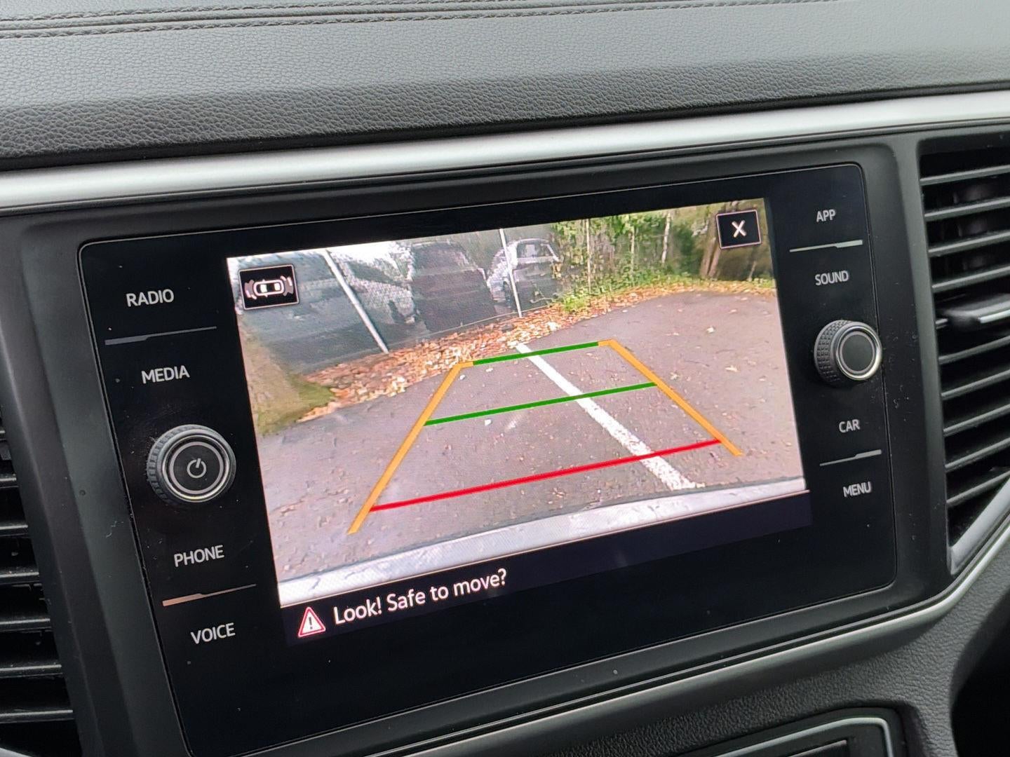2021 Volkswagen Atlas 3.6L V6 SE w/Technology