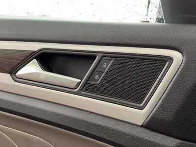 2021 Volkswagen Atlas 3.6L V6 SE w/Technology