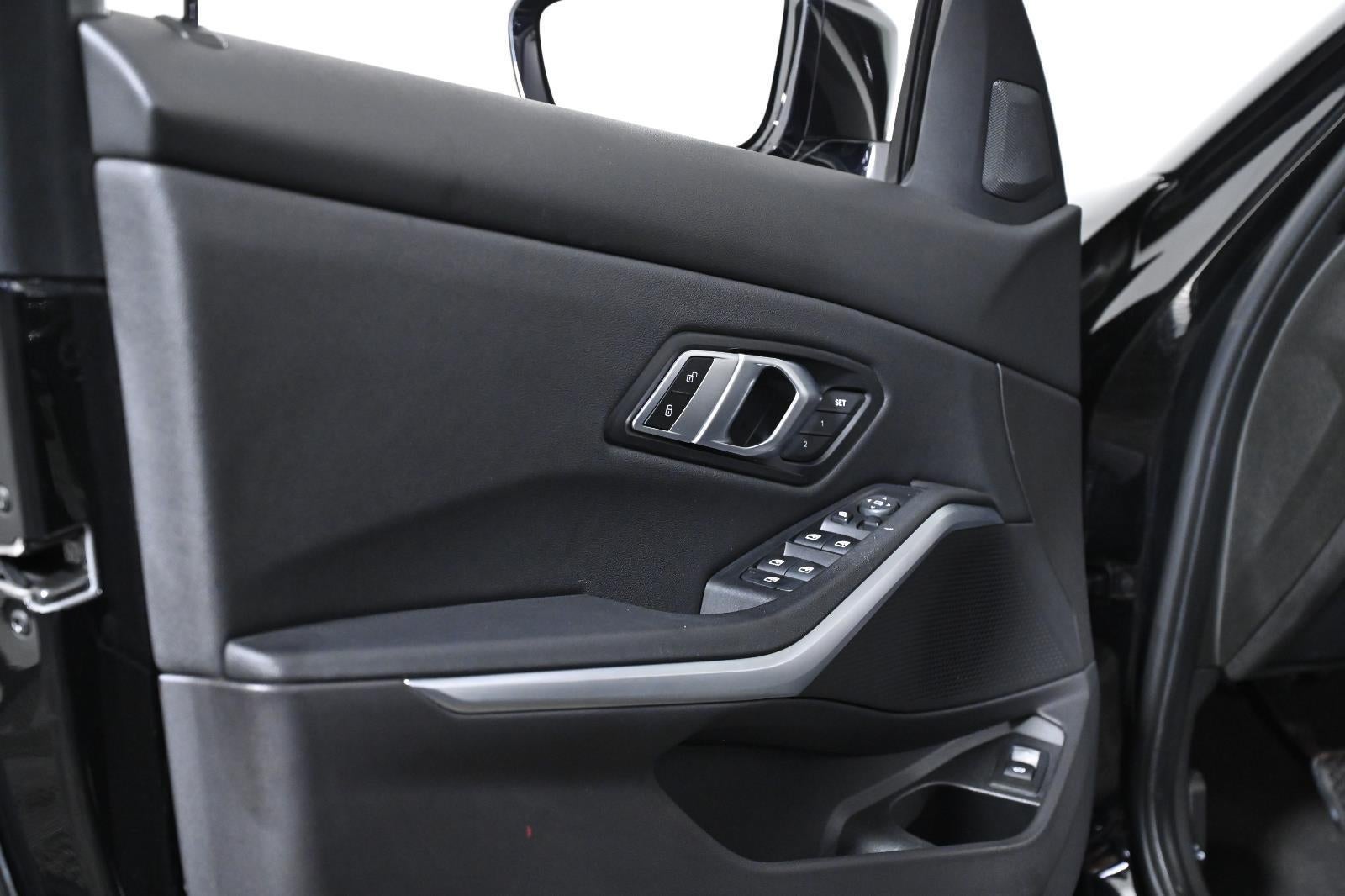 2019 BMW 3 Series 330i xDrive