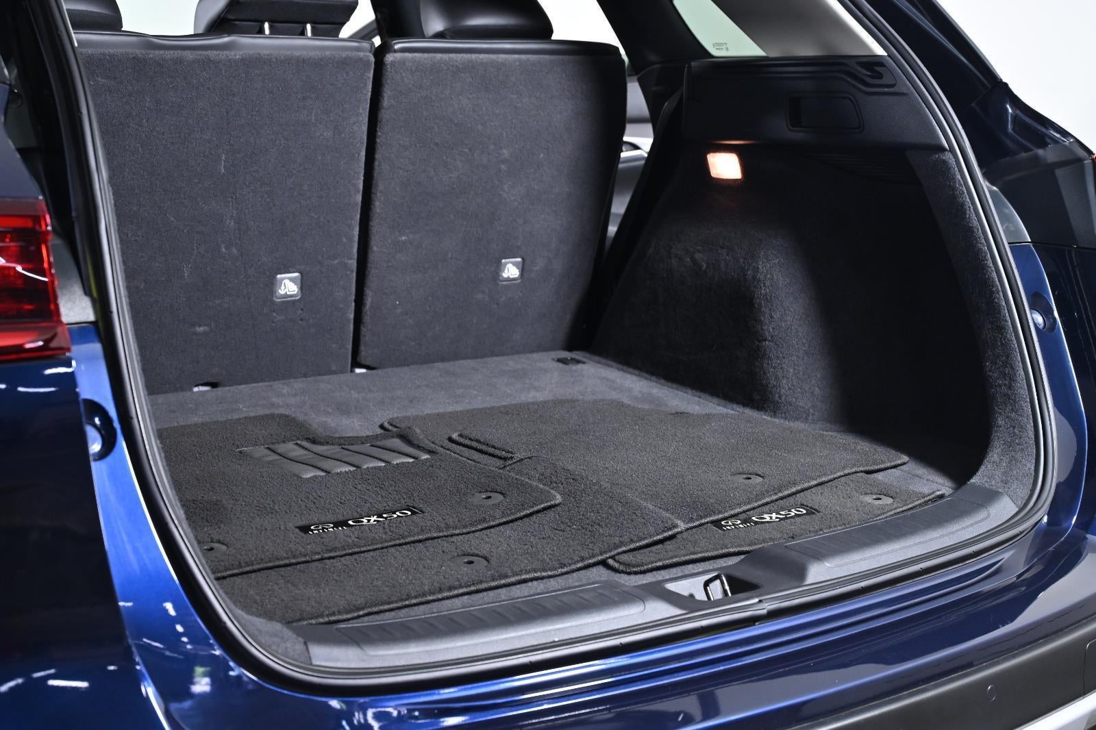 2022 INFINITI QX50 LUXE