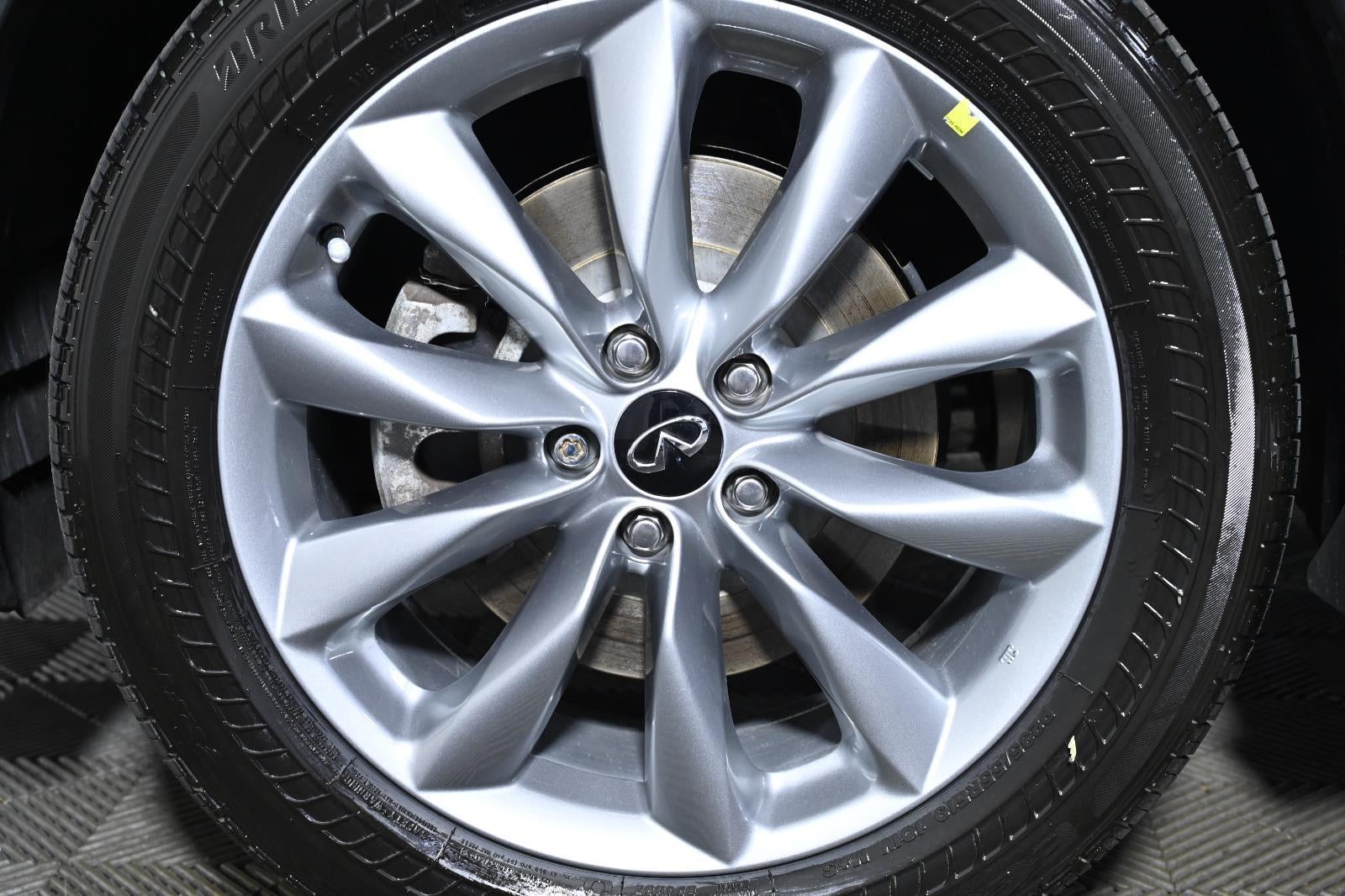2022 INFINITI QX50 LUXE
