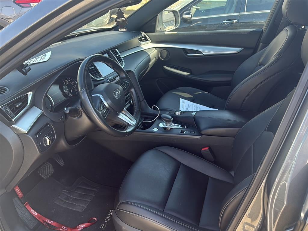 2021 INFINITI QX50 LUXE