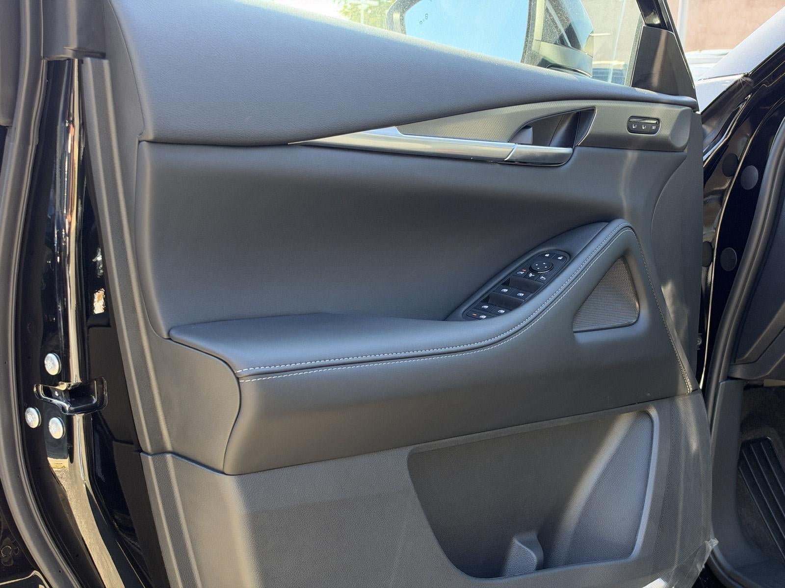 2027 INFINITI QX65 LUXE