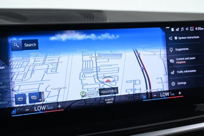 2023 BMW X7 M60i