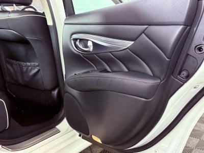 2019 INFINITI Q70 3.7 LUXE