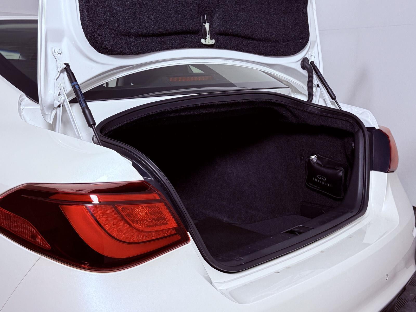 2019 INFINITI Q70 3.7 LUXE