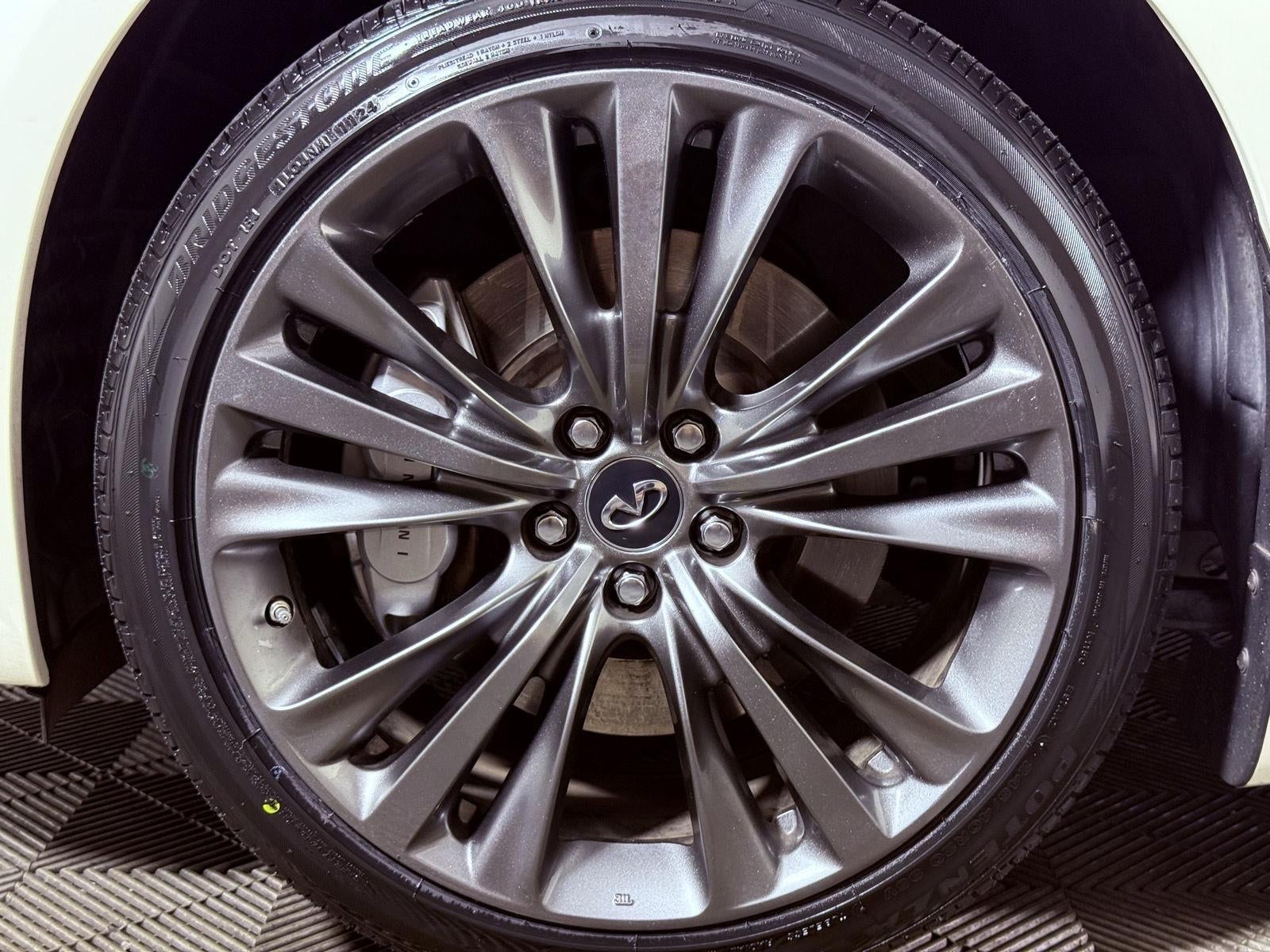 2019 INFINITI Q70 3.7 LUXE