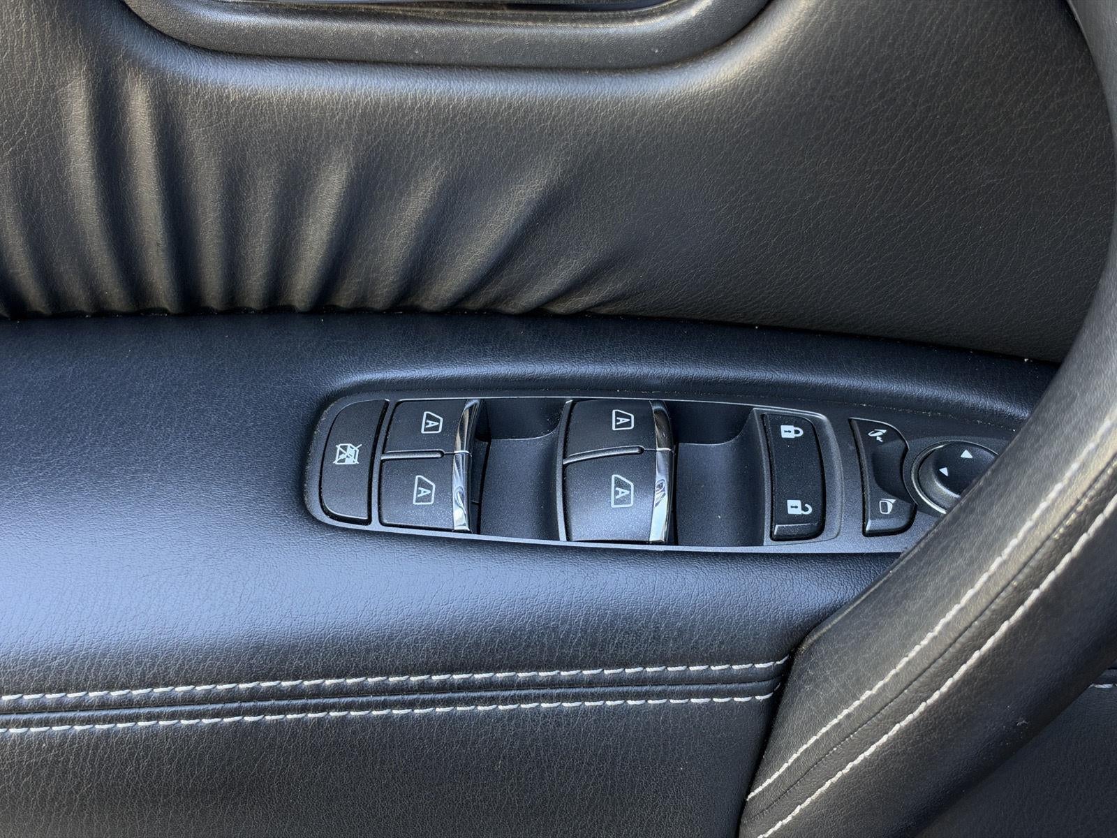 2017 Nissan Armada SL