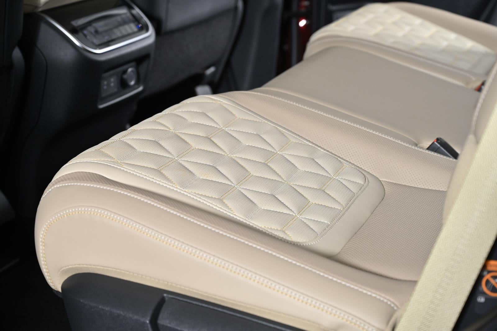 2025 Nissan Armada Platinum