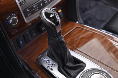 2018 INFINITI QX80 AWD