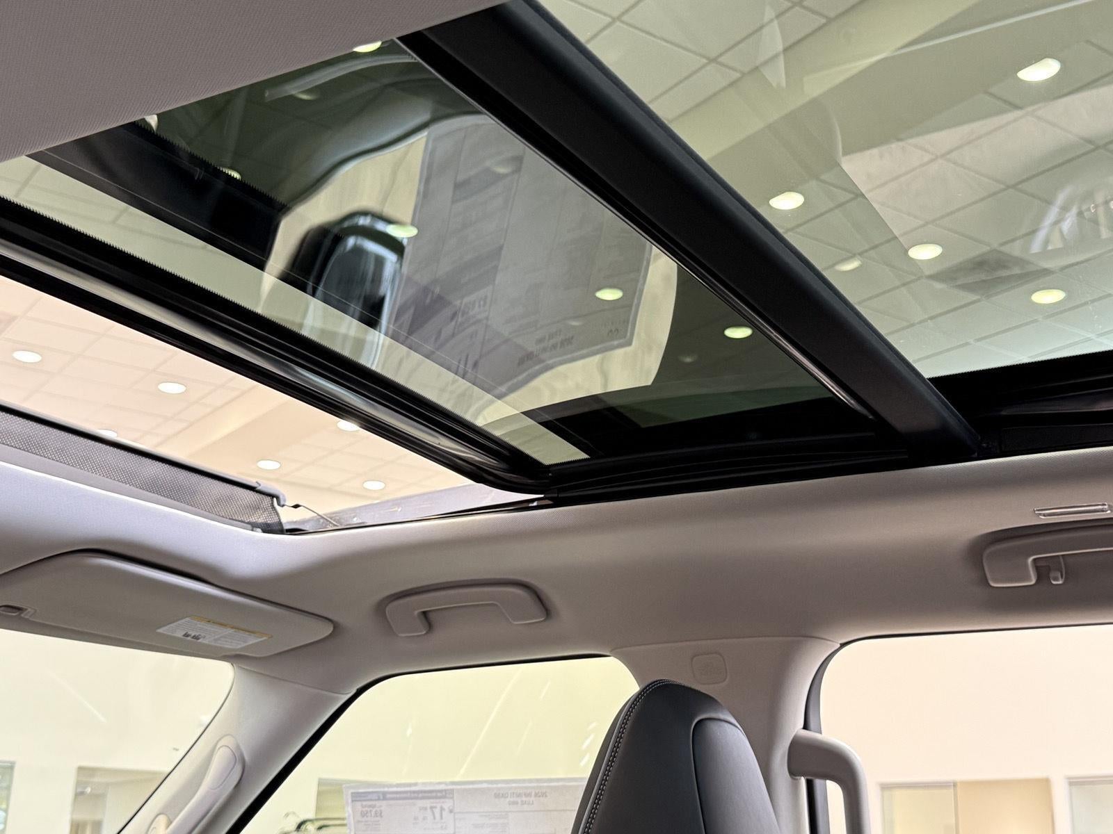2026 INFINITI QX80 LUXE