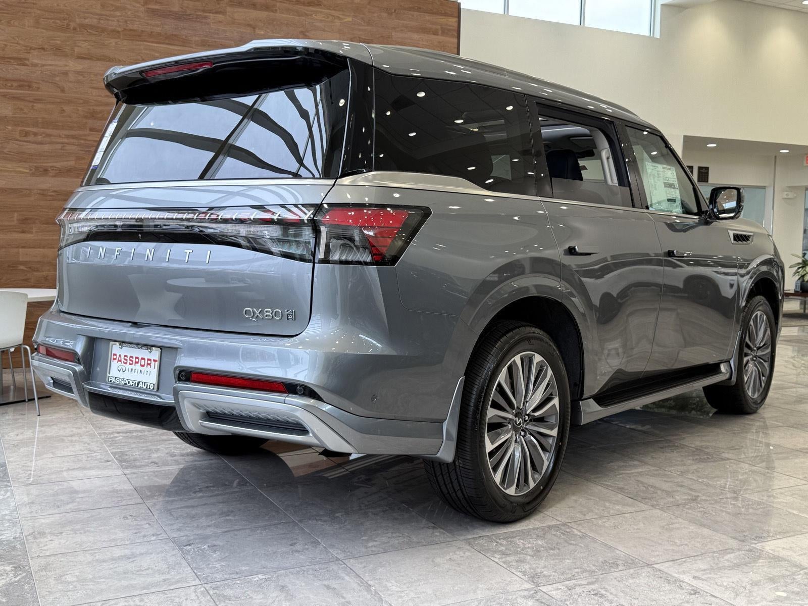 2026 INFINITI QX80 LUXE