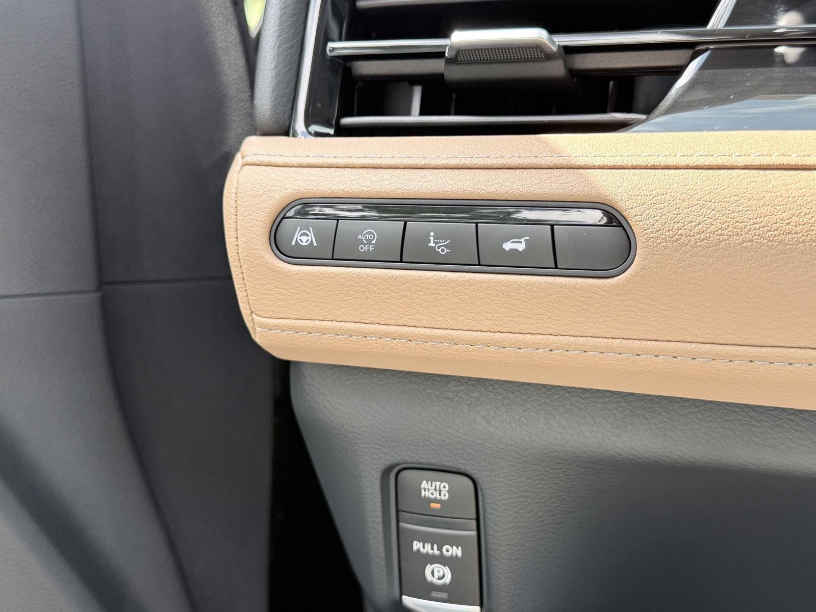 2026 INFINITI QX80 LUXE