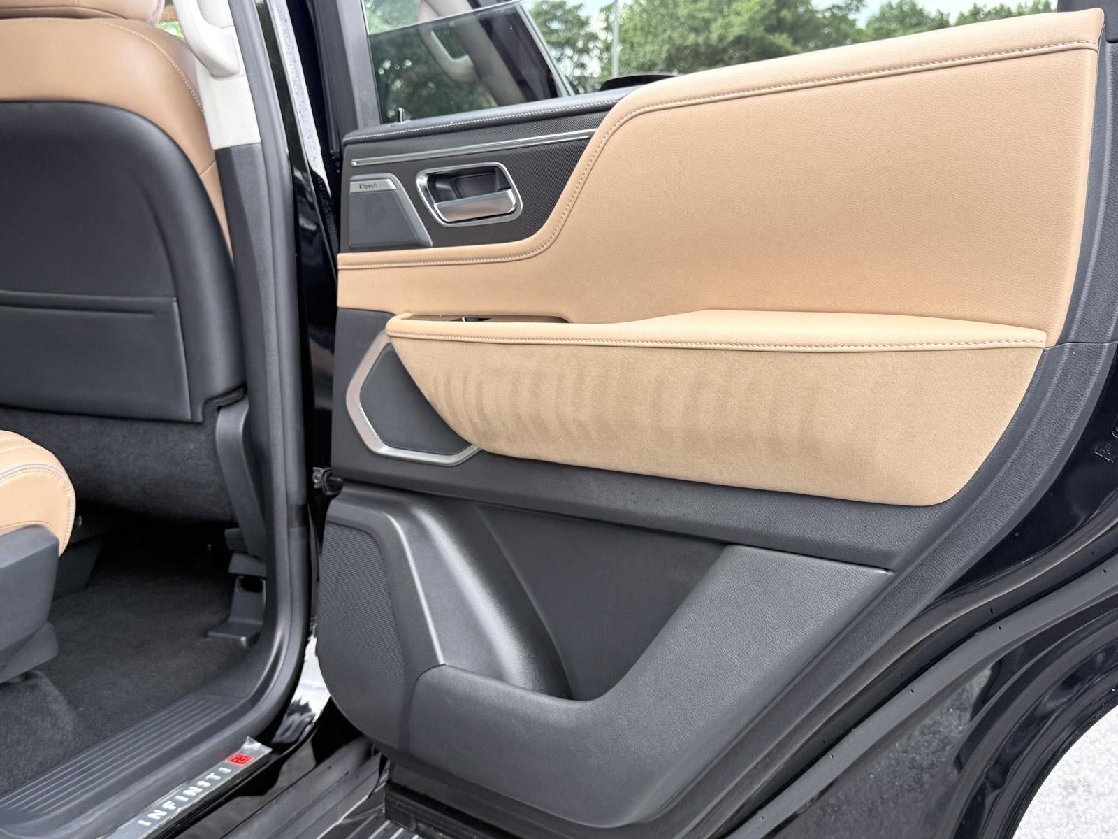 2026 INFINITI QX80 LUXE