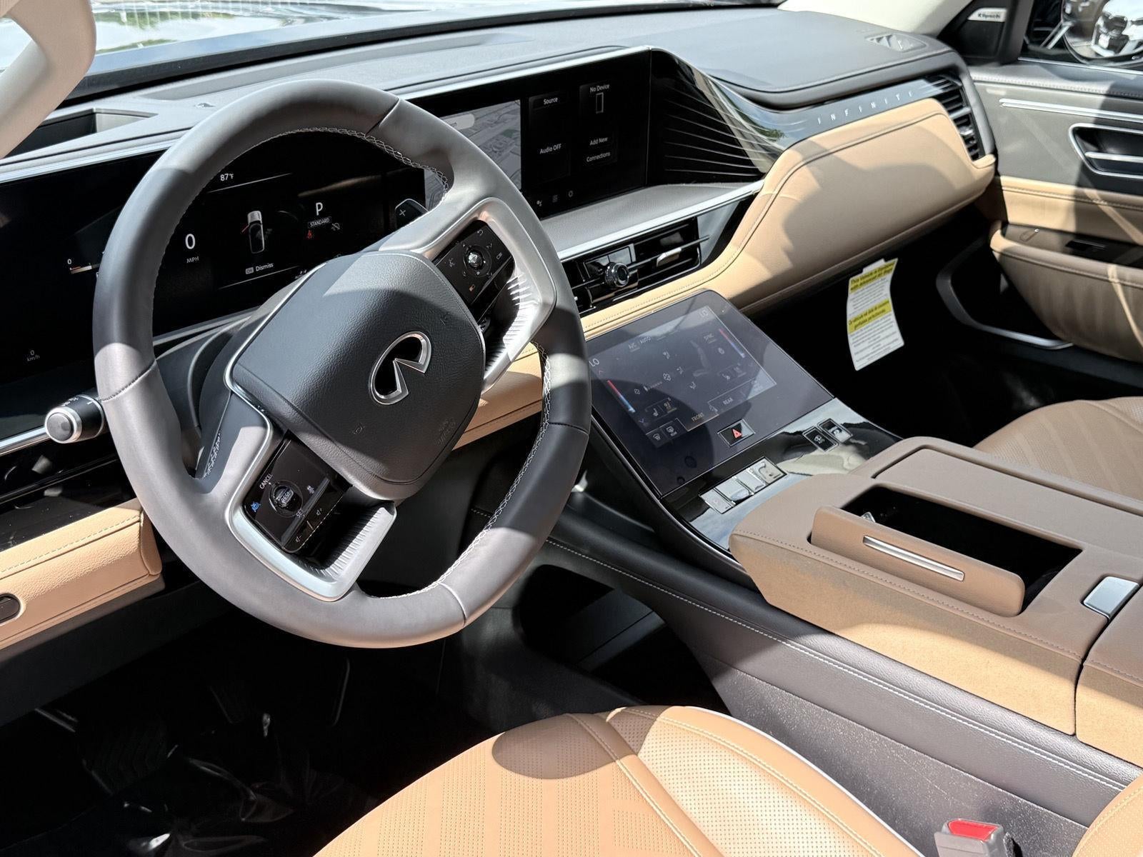 2026 INFINITI QX80 LUXE