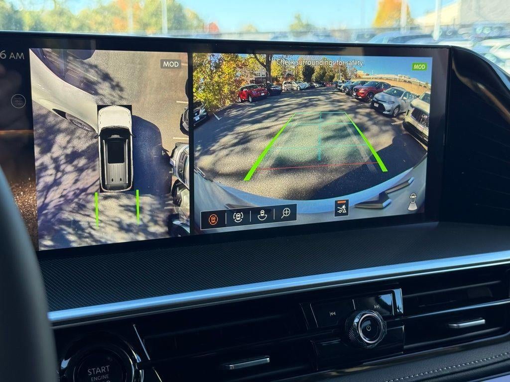 2026 INFINITI QX80 LUXE