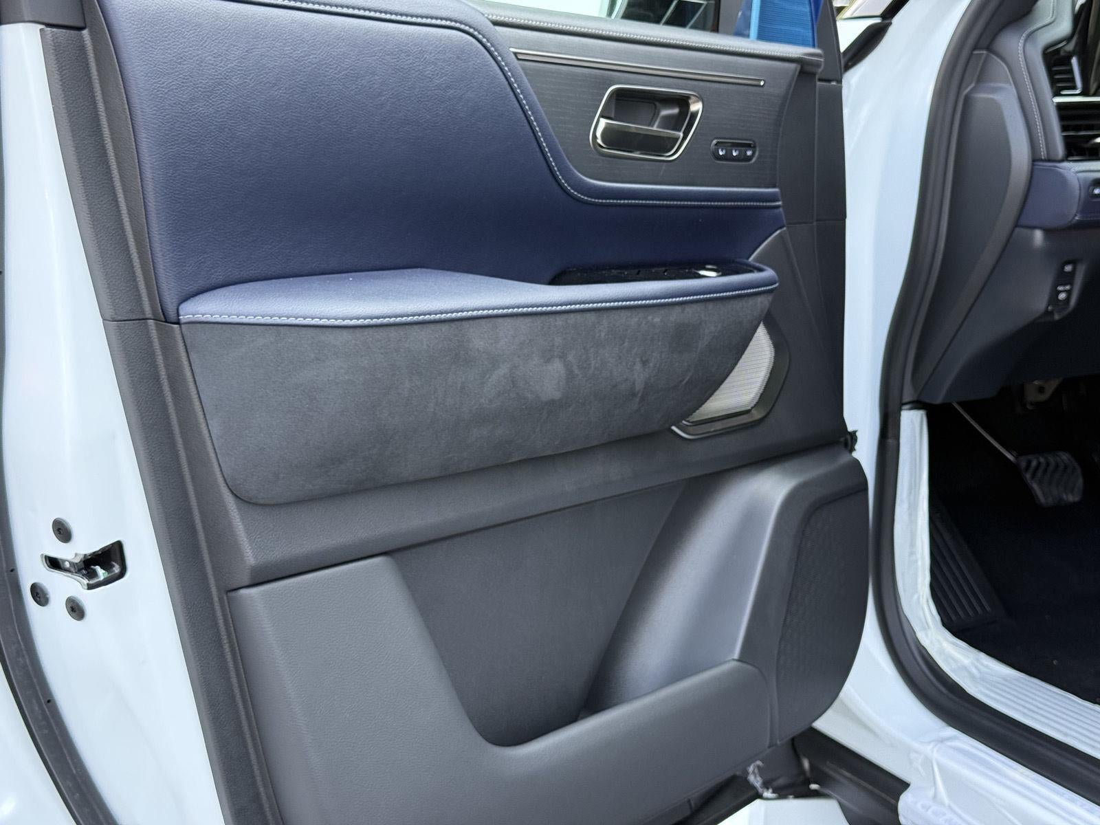 2027 INFINITI QX80 SPORT