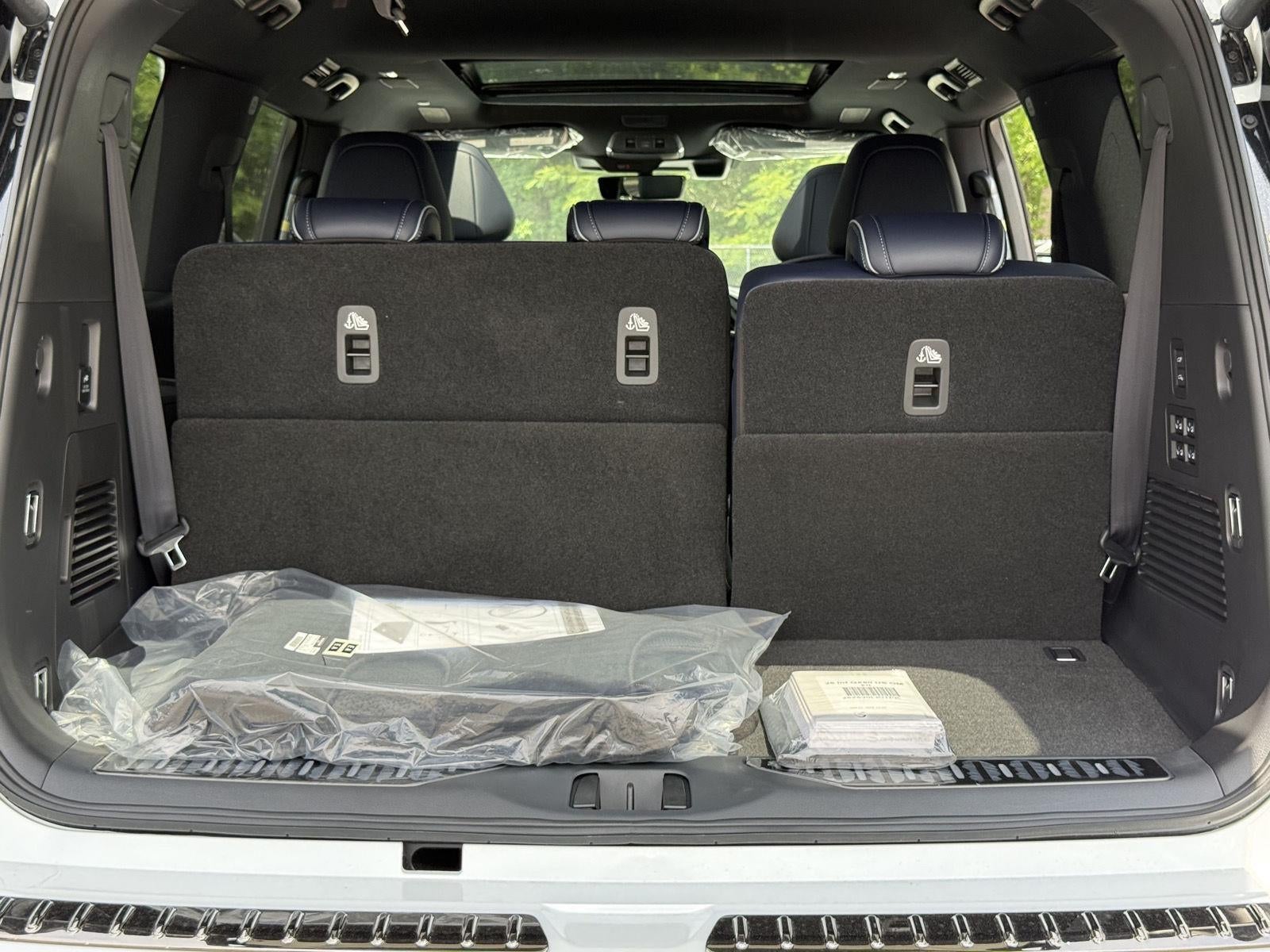 2026 INFINITI QX80 SPORT