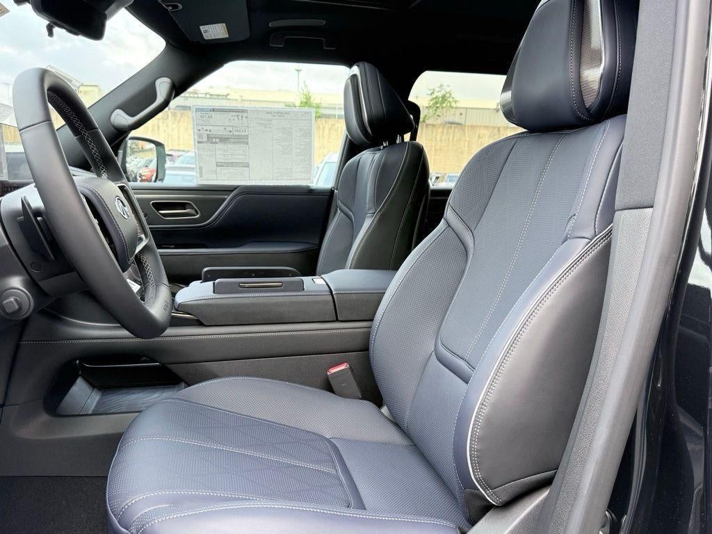 2026 INFINITI QX80 SPORT