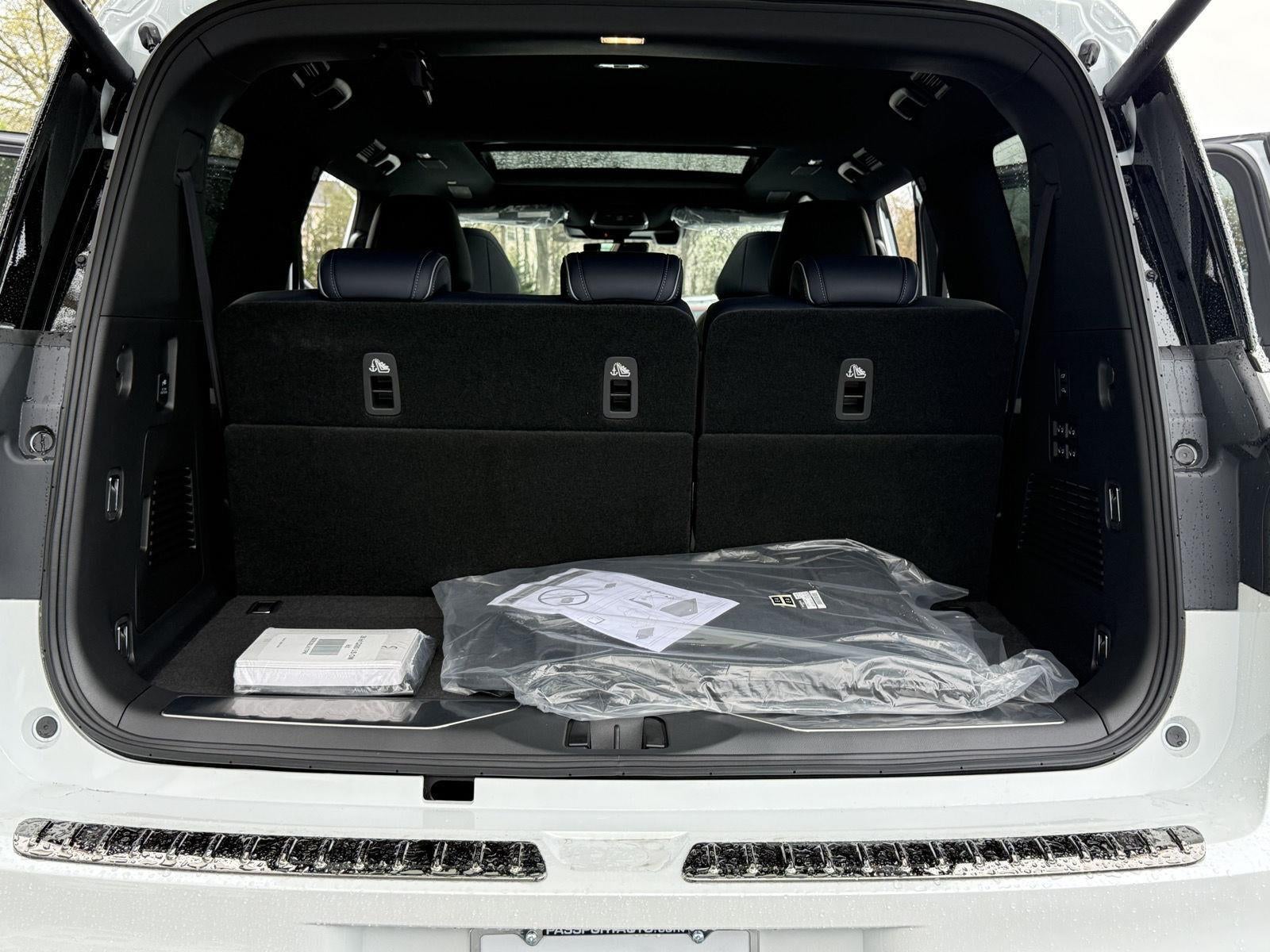 2026 INFINITI QX80 SPORT