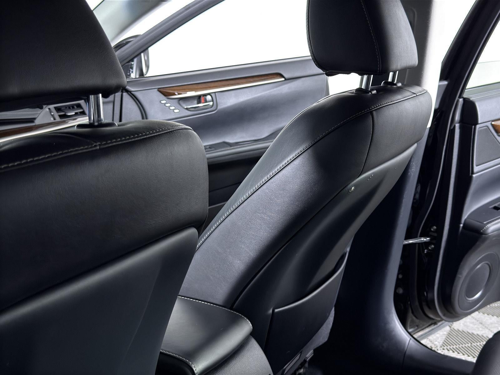 2013 Lexus ES 350 4dr Sdn