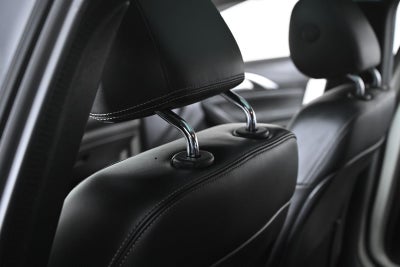 2019 INFINITI QX30 LUXE