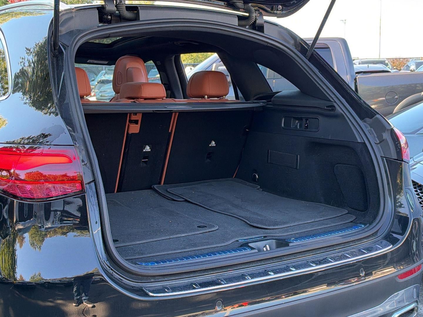 2023 Mercedes-Benz GLC GLC 300