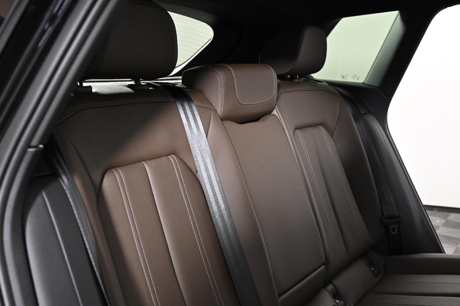 2025 Audi Q4 e-tron Premium Plus