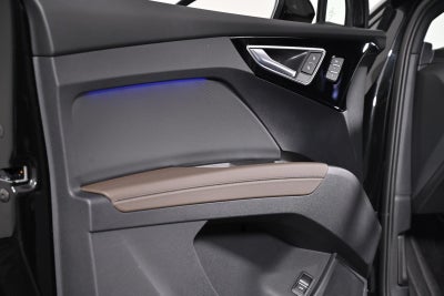 2025 Audi Q4 e-tron Premium Plus