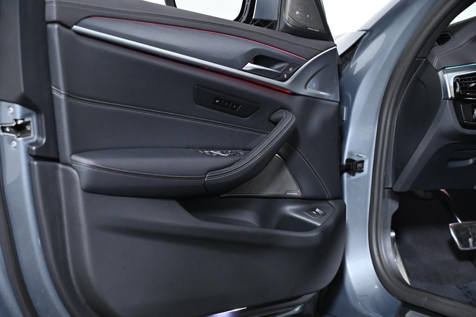 2023 BMW 5 Series M550i xDrive