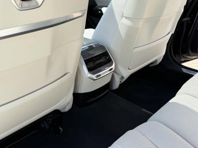 2023 BMW 7 Series 760i xDrive
