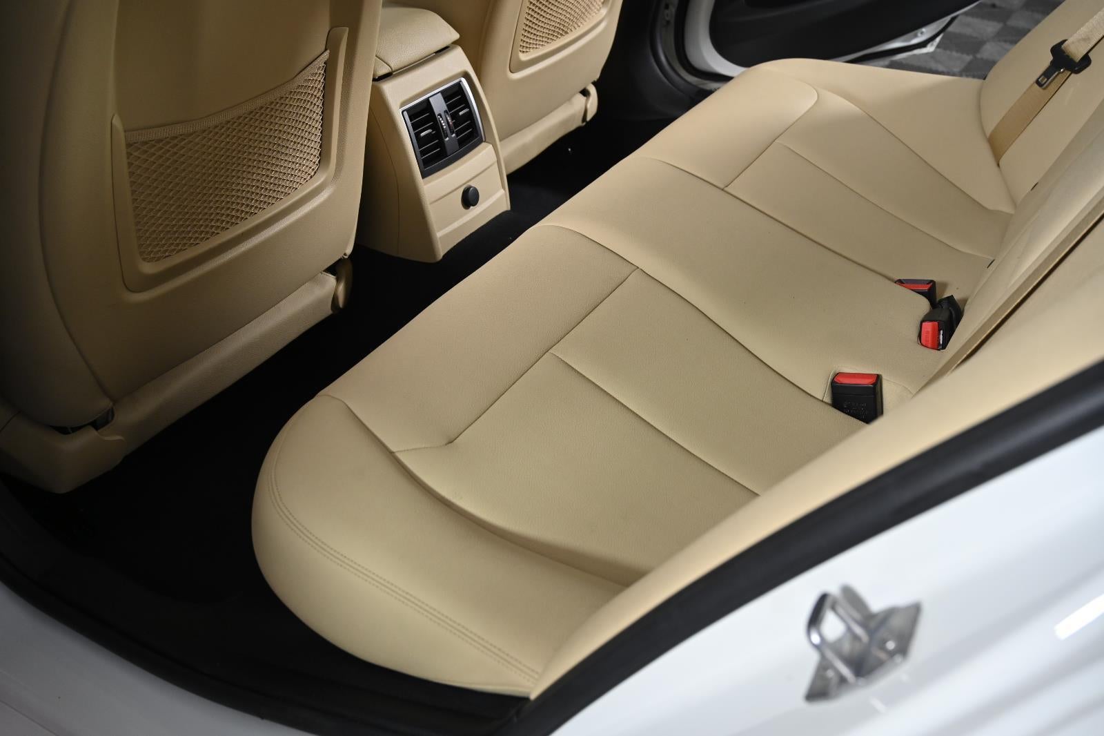 2018 BMW 3 Series 320i xDrive