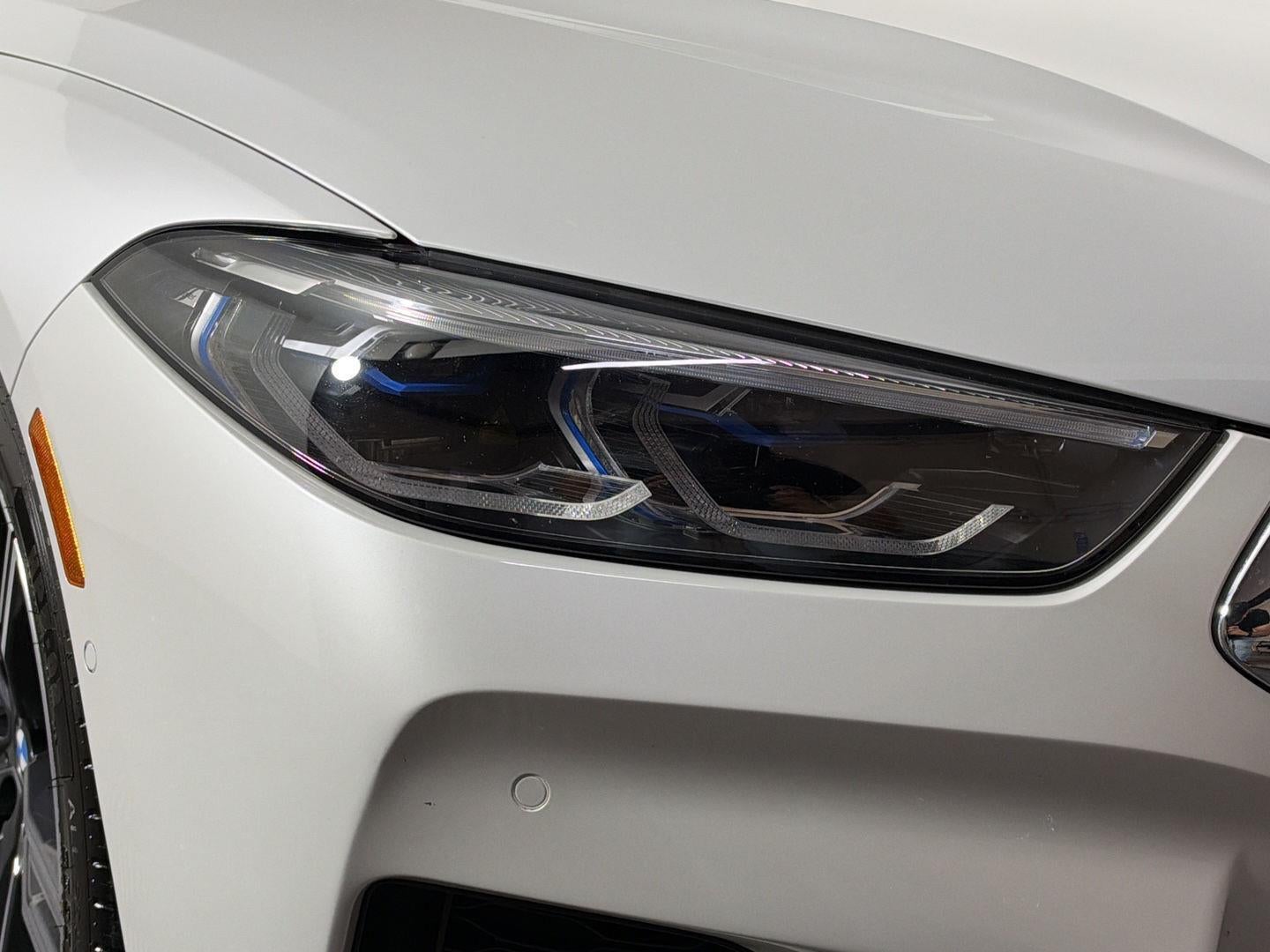 2022 BMW 8 Series 840i