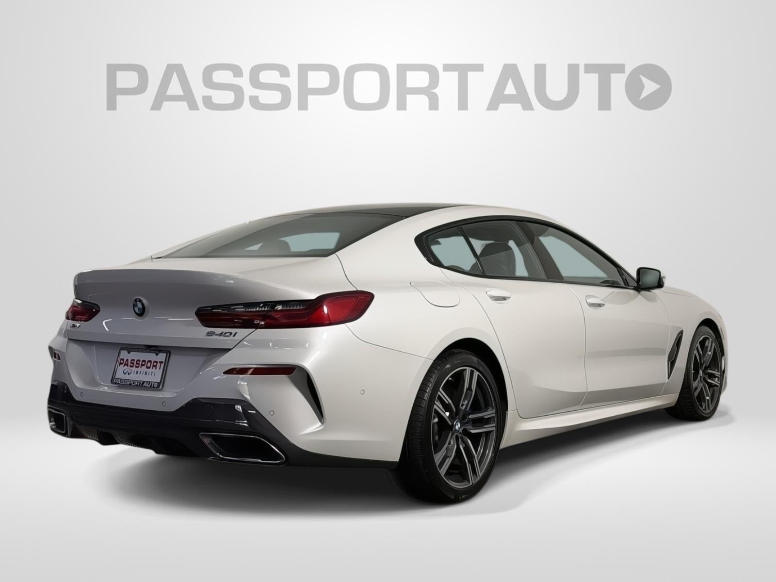 2022 BMW 8 Series 840i
