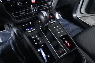 2024 Porsche Macan AWD