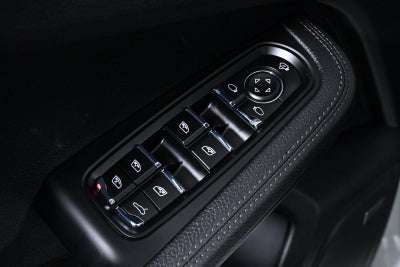 2024 Porsche Macan AWD