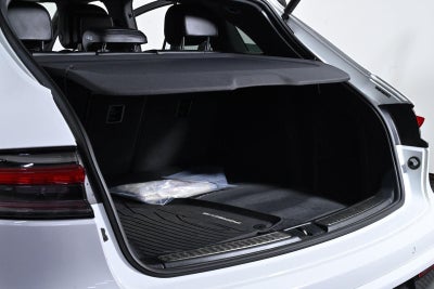 2024 Porsche Macan AWD
