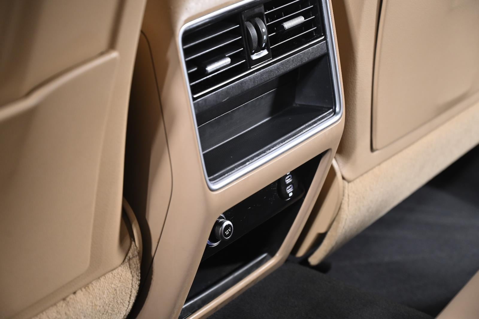 2023 Porsche Cayenne Base