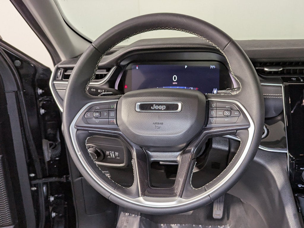 2023 Jeep Grand Cherokee Laredo