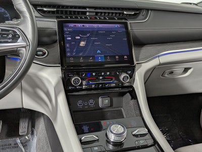 2022 Jeep Grand Cherokee Overland