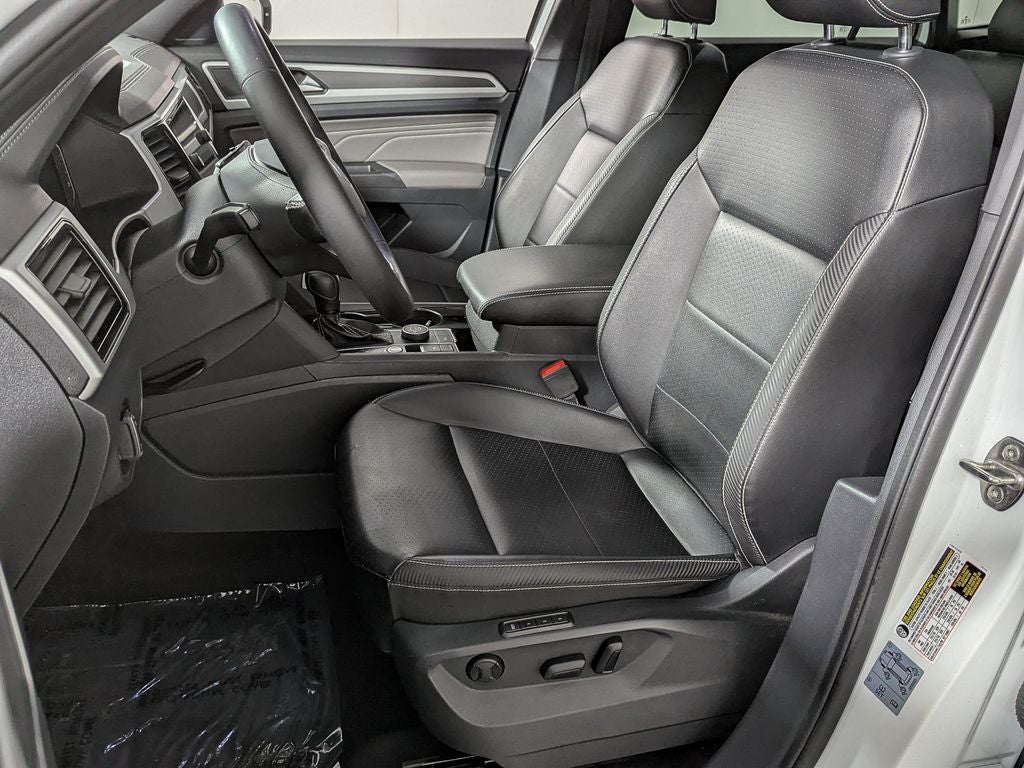 2022 Volkswagen Atlas Cross Sport 2.0T SEL